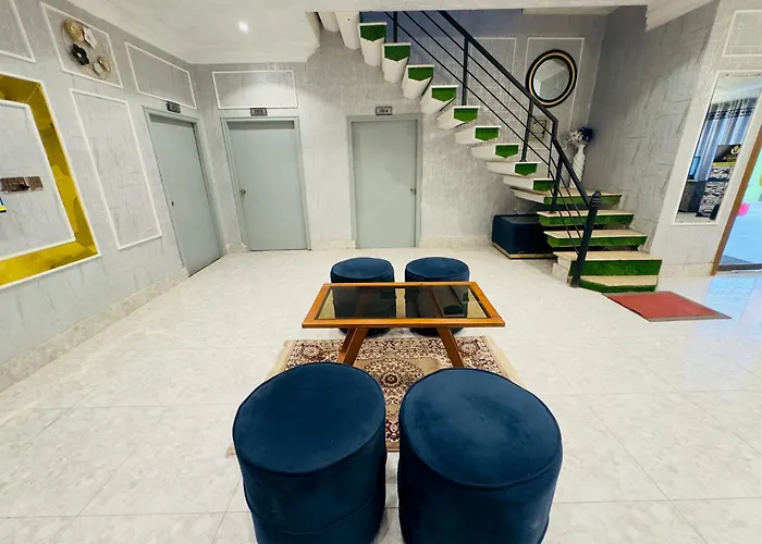 Unique Hotel Multan
