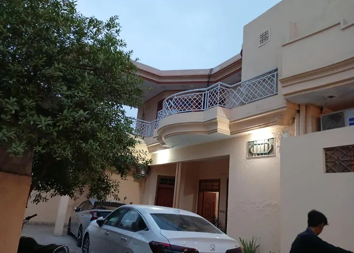 Hotel A-One